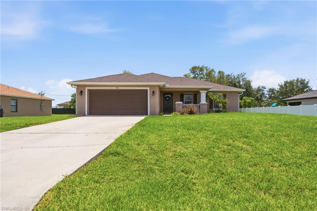 CAPE CORAL - Residential