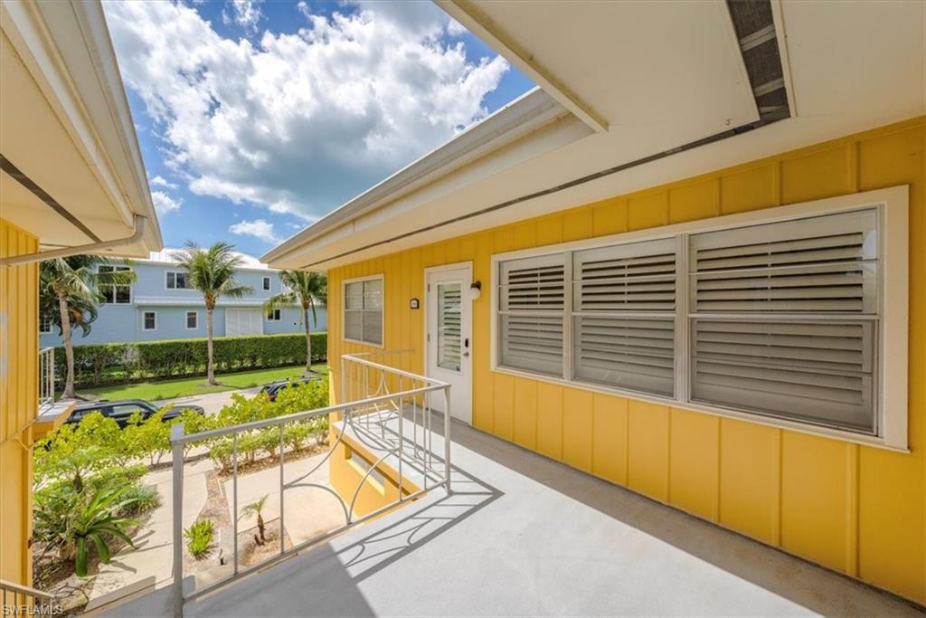 GARDEN MANOR - Residential Lease