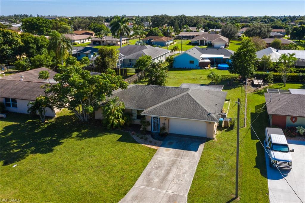 CAPE CORAL - Residential