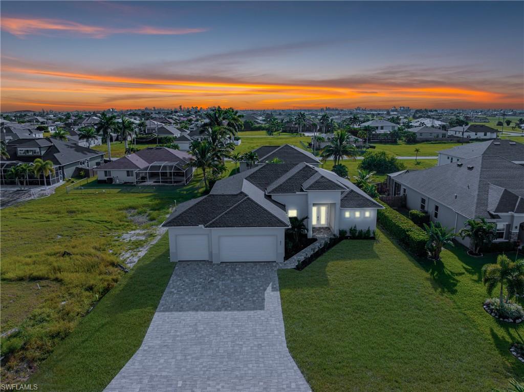 CAPE CORAL - Residential Lease