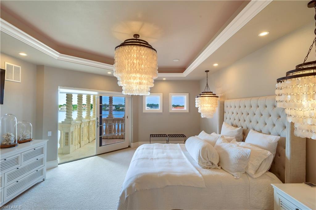 ROYAL HARBOR - Residential