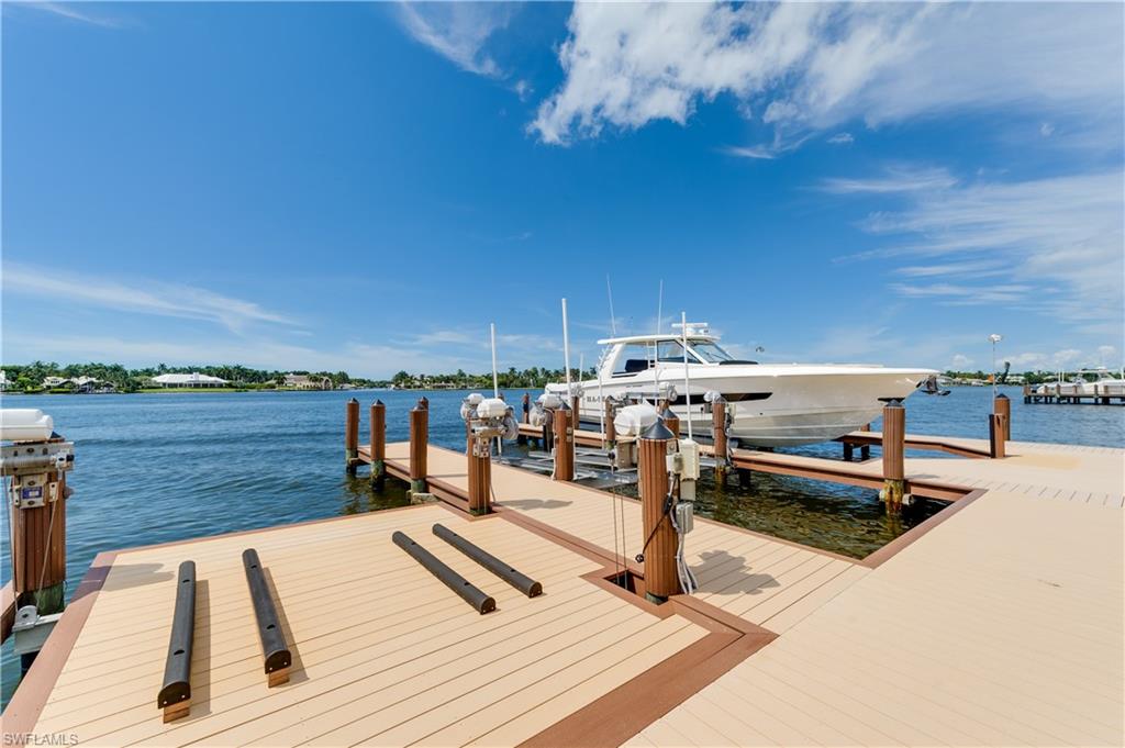 ROYAL HARBOR - Residential