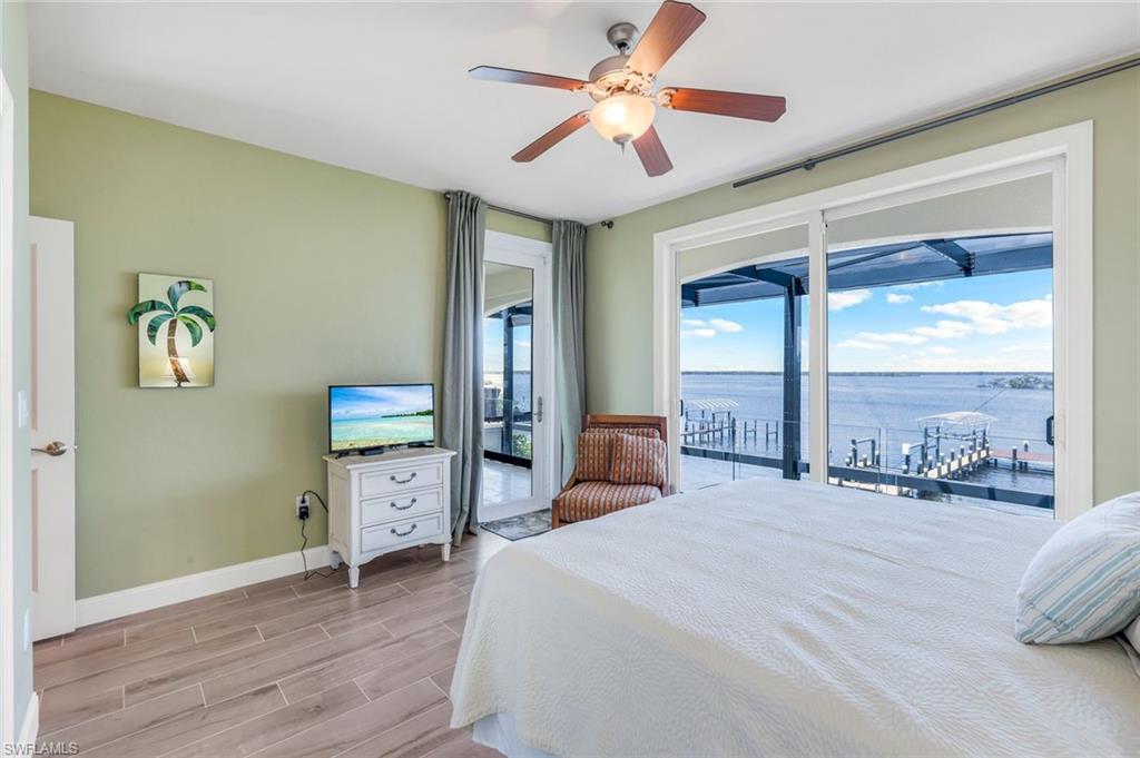 FLAMINGO HARBOUR CONDO - Residential