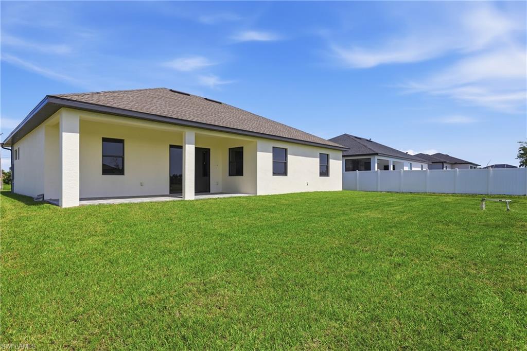 CAPE CORAL - Residential