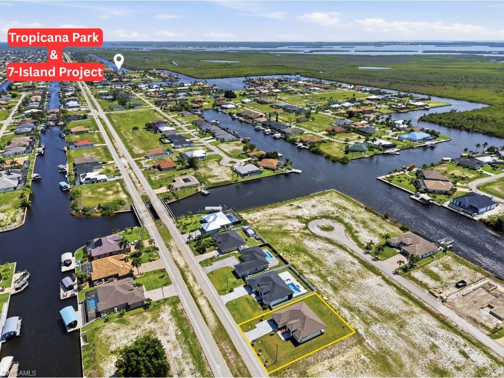CAPE CORAL - Residential