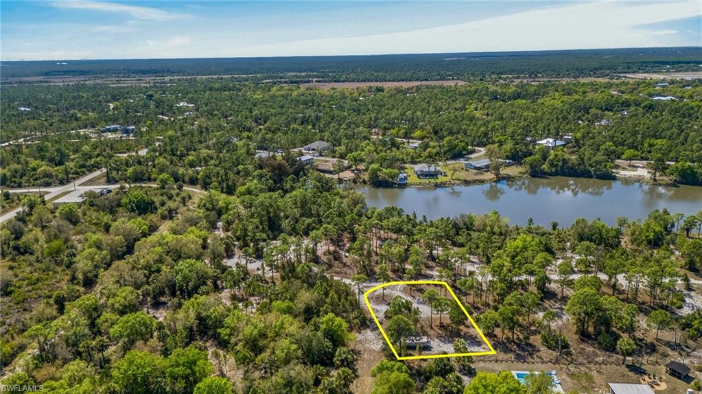 TROPICAL GULF ACRES - Land