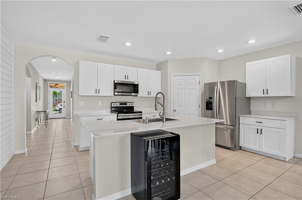 SAN CARLOS PARK - Residential