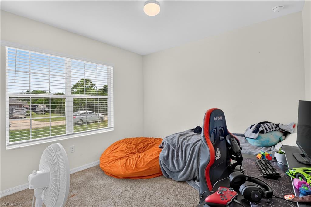 SAN CARLOS PARK - Residential
