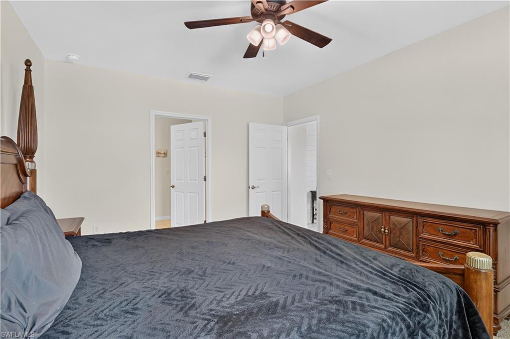 SAN CARLOS PARK - Residential