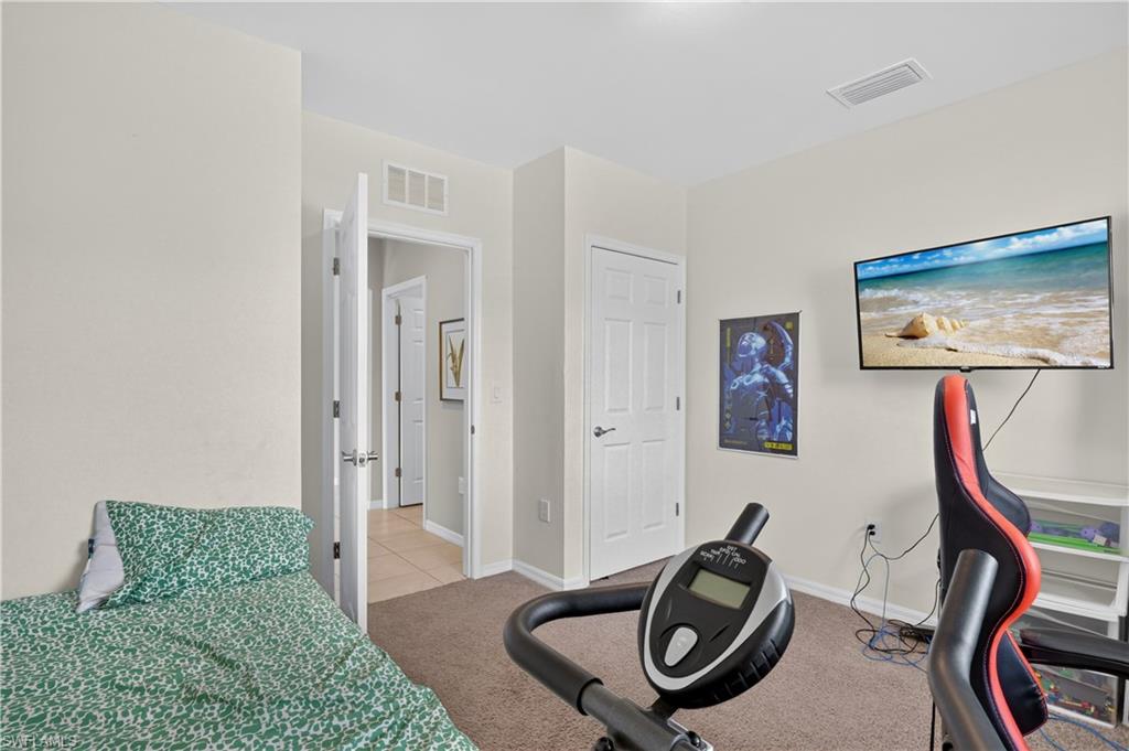 SAN CARLOS PARK - Residential