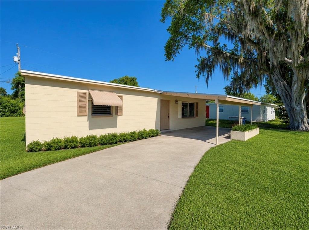 LEHIGH ACRES - Residential