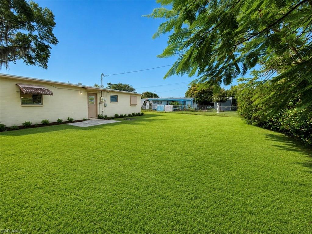 LEHIGH ACRES - Residential