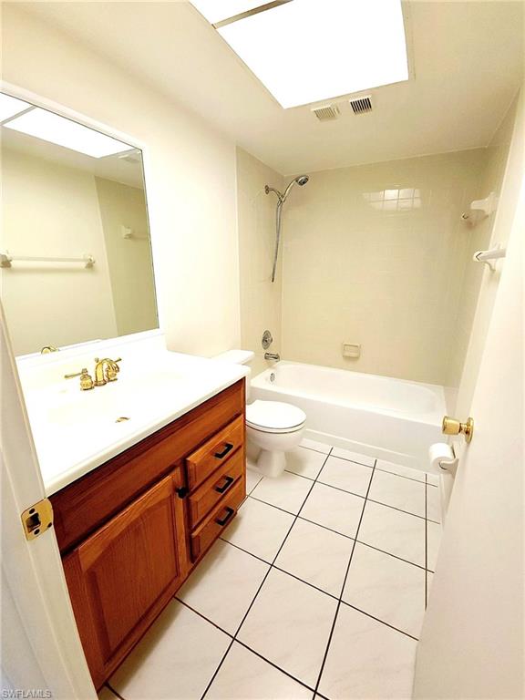 PARKSIDE CONDO - Residential Lease