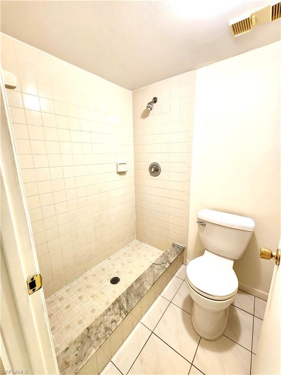 PARKSIDE CONDO - Residential Lease