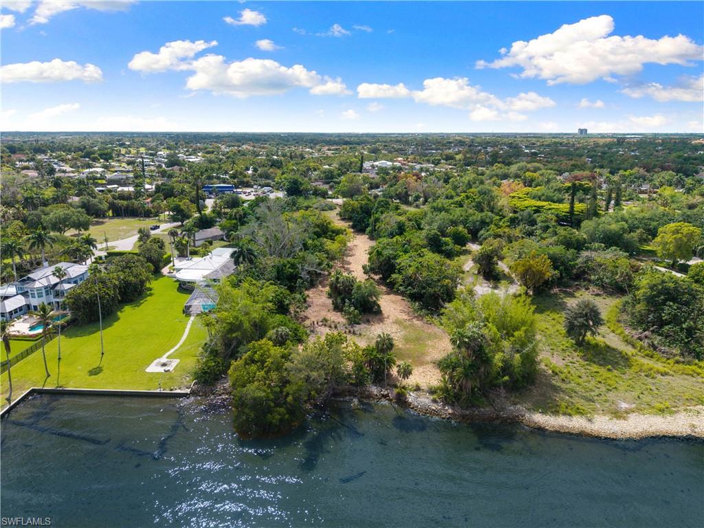 MCGREGOR ESTATES - Land
