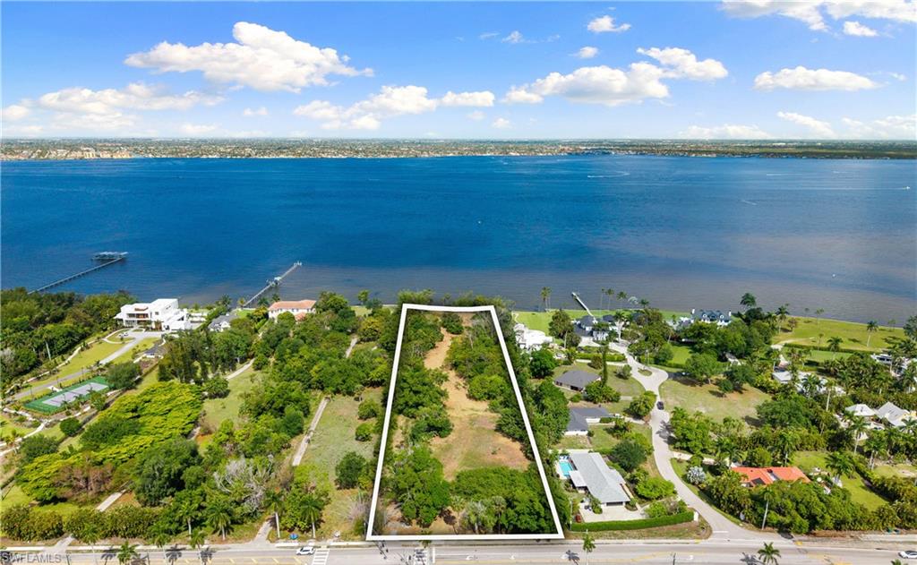 MCGREGOR ESTATES - Land