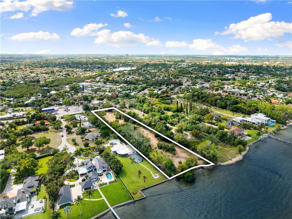 MCGREGOR ESTATES - Land