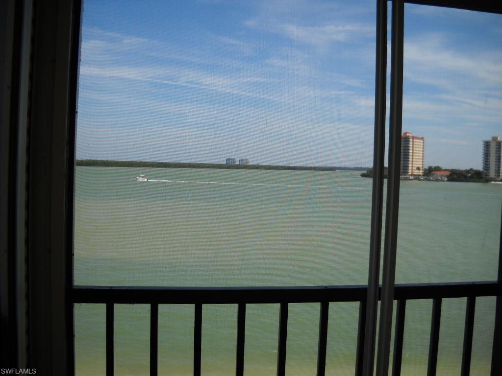 ISLANDS END CONDO - Residential