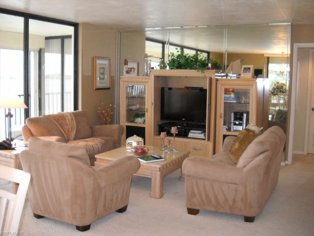 ISLANDS END CONDO - Residential