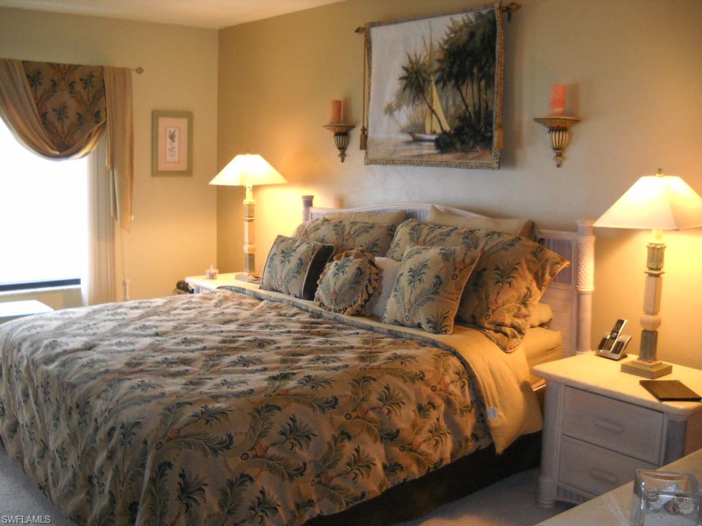 ISLANDS END CONDO - Residential