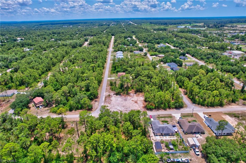 LEHIGH ACRES - Land