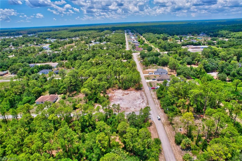 LEHIGH ACRES - Land