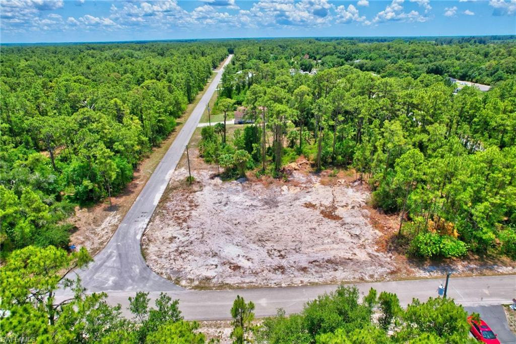 LEHIGH ACRES - Land