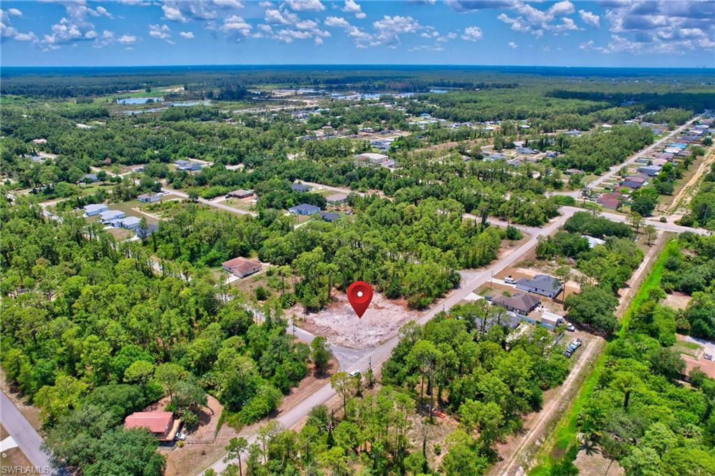 LEHIGH ACRES - Land