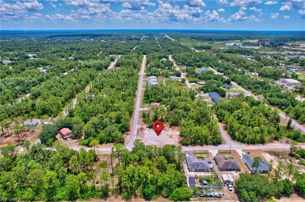LEHIGH ACRES - Land