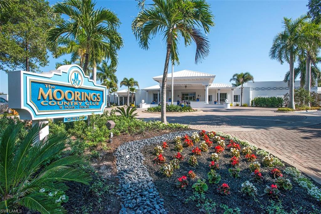 MOORINGS - Residential