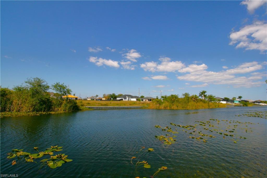 CAPE CORAL - Land