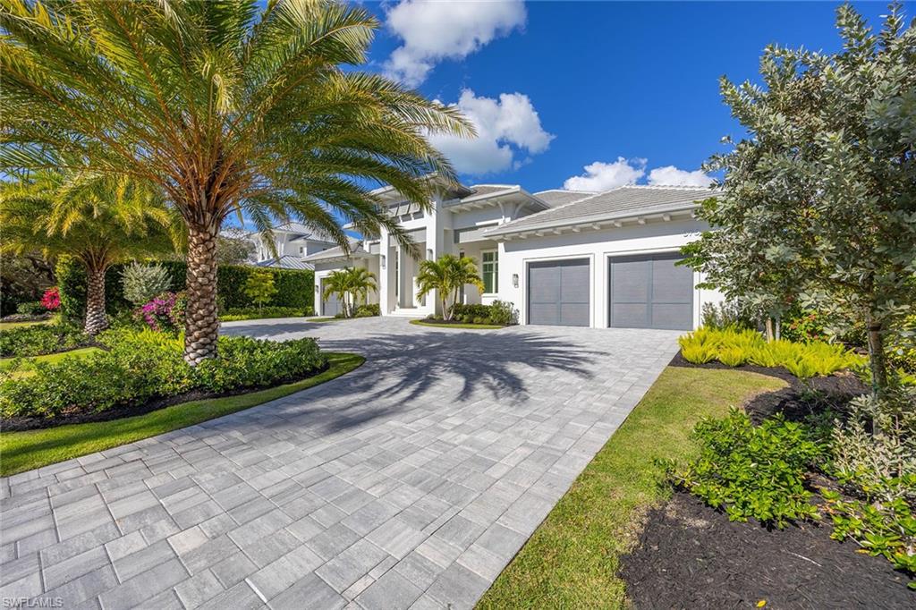 MOORINGS - Residential