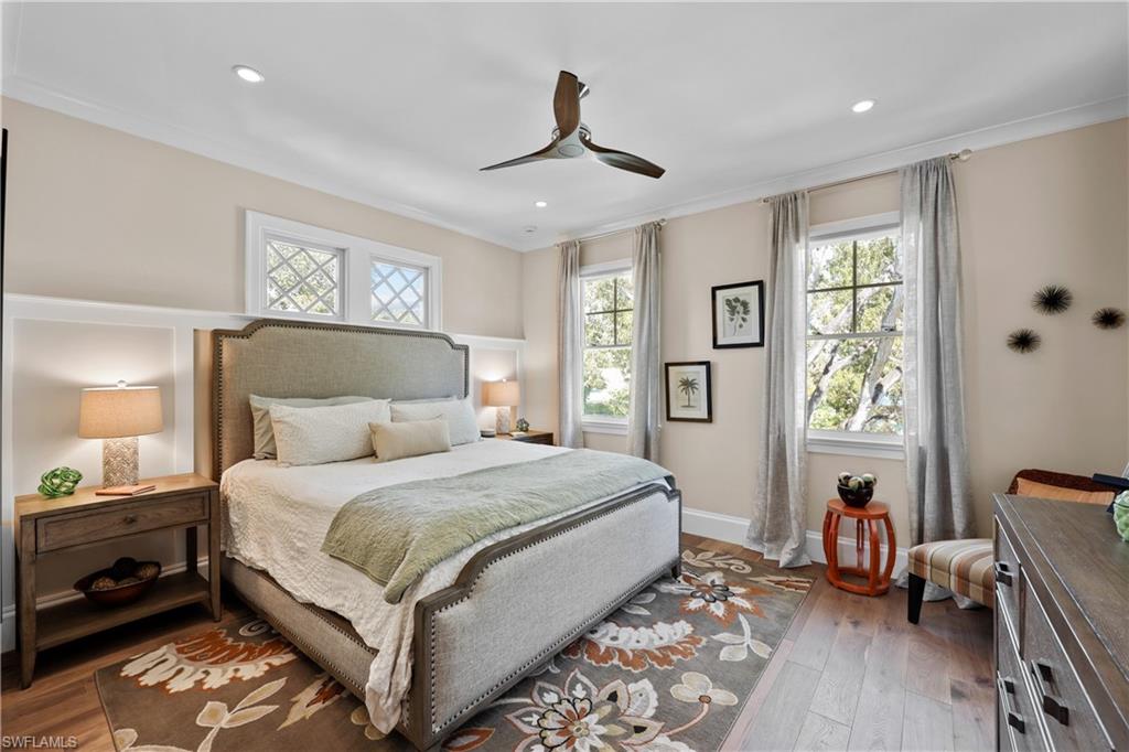 OLDE NAPLES - Residential
