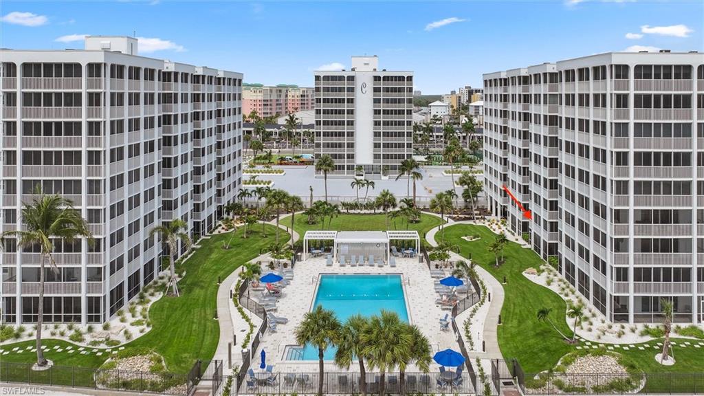 CRECIENTE CONDO SOUTH - Residential