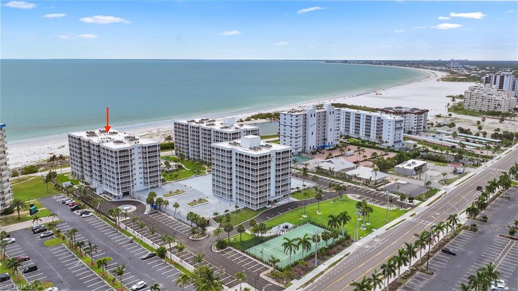 CRECIENTE CONDO SOUTH - Residential