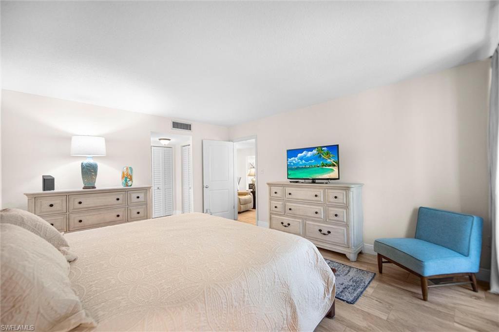 CRECIENTE CONDO SOUTH - Residential