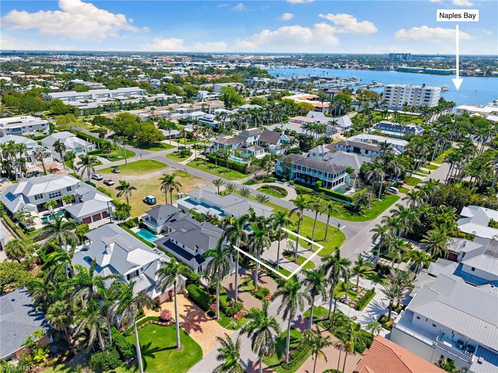 OLDE NAPLES - Residential