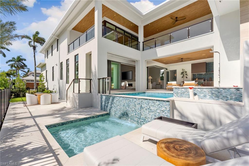 OLDE NAPLES - Residential