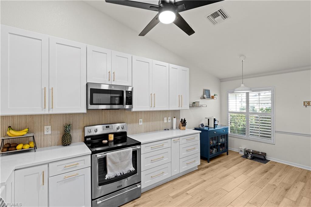 IBIS COVE - Residential