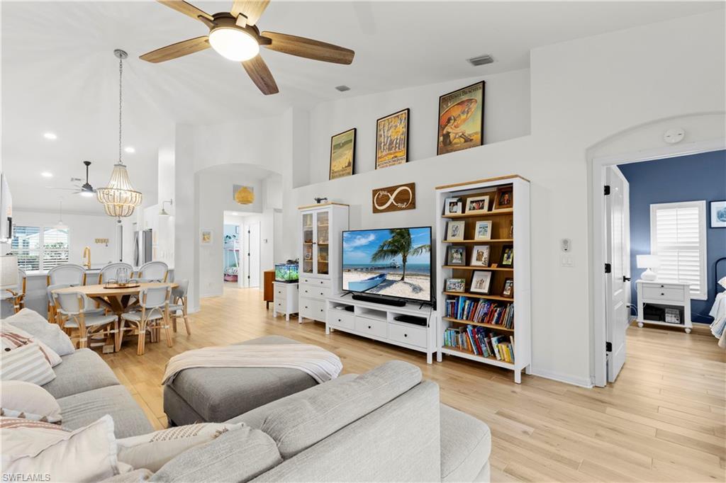IBIS COVE - Residential