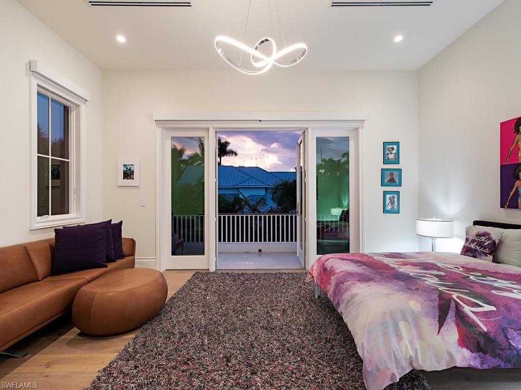 OLDE NAPLES - Residential