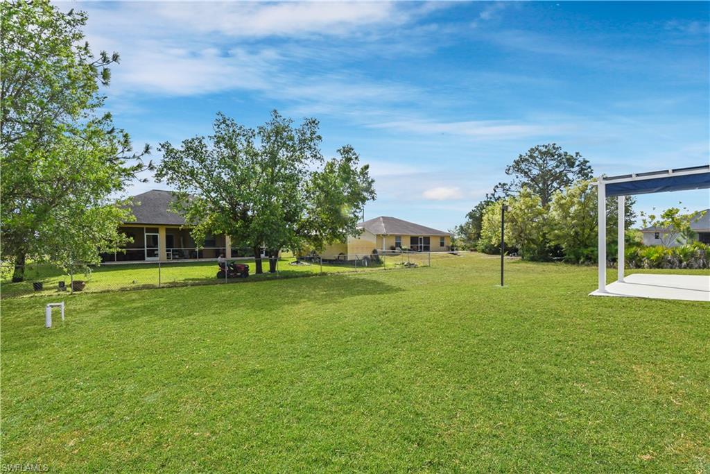LEHIGH ACRES - Residential