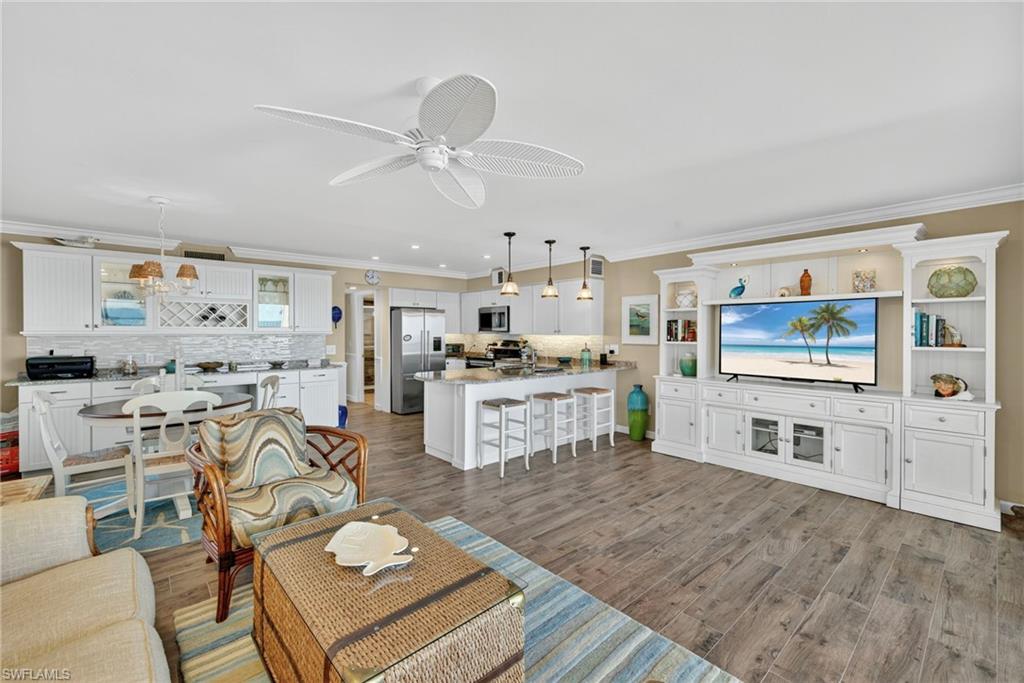 CAPTIVA HIDE-A-WAY CONDO - Residential