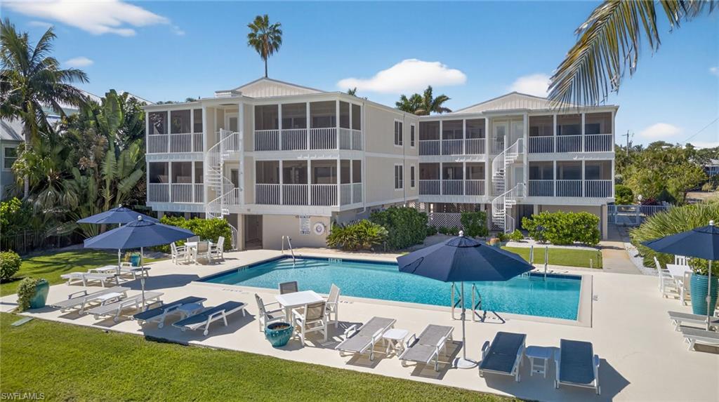 CAPTIVA HIDE-A-WAY CONDO - Residential