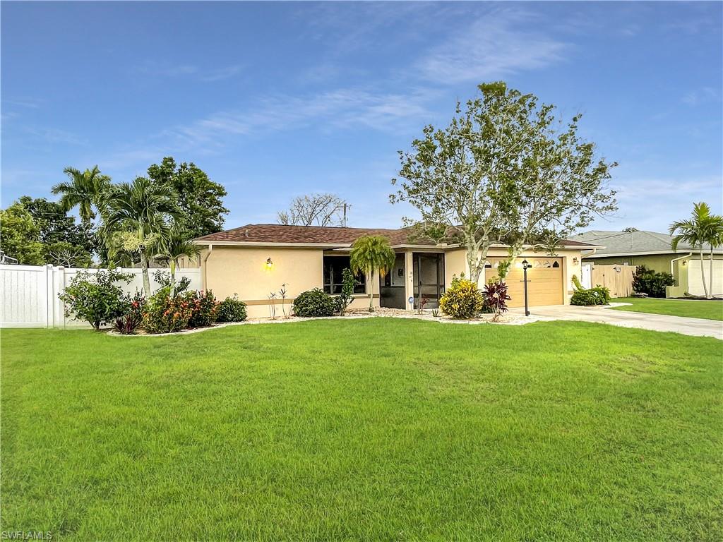 CAPE CORAL - Residential