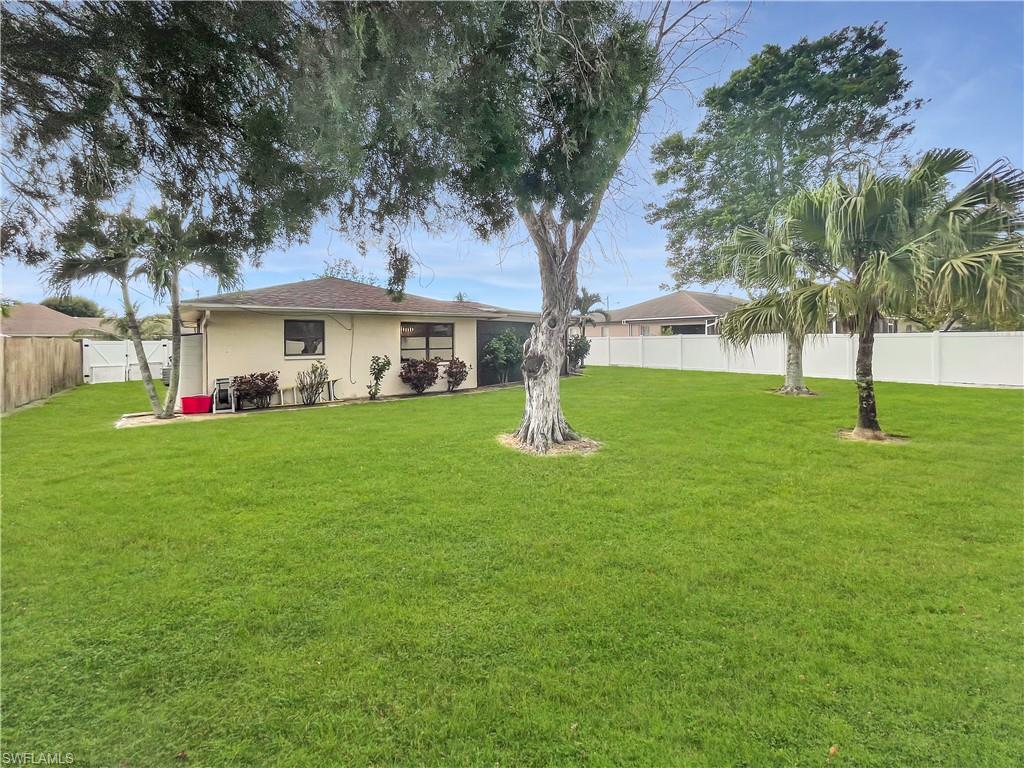 CAPE CORAL - Residential
