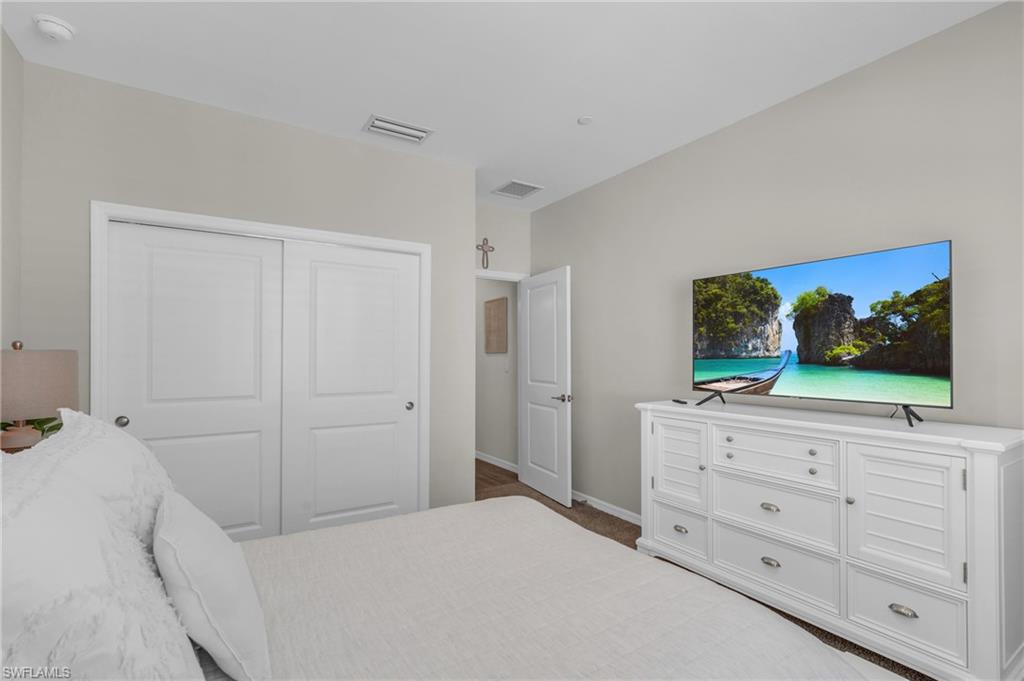 ESPLANADE LAKE CLUB - Residential Lease