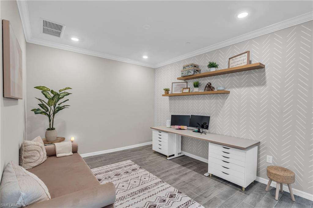 ESPLANADE LAKE CLUB - Residential Lease