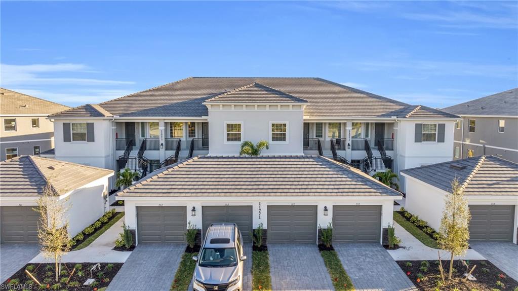 ESPLANADE LAKE CLUB - Residential Lease