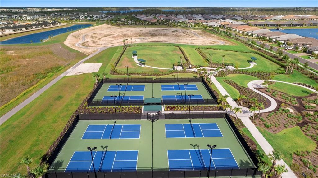 ESPLANADE LAKE CLUB - Residential Lease